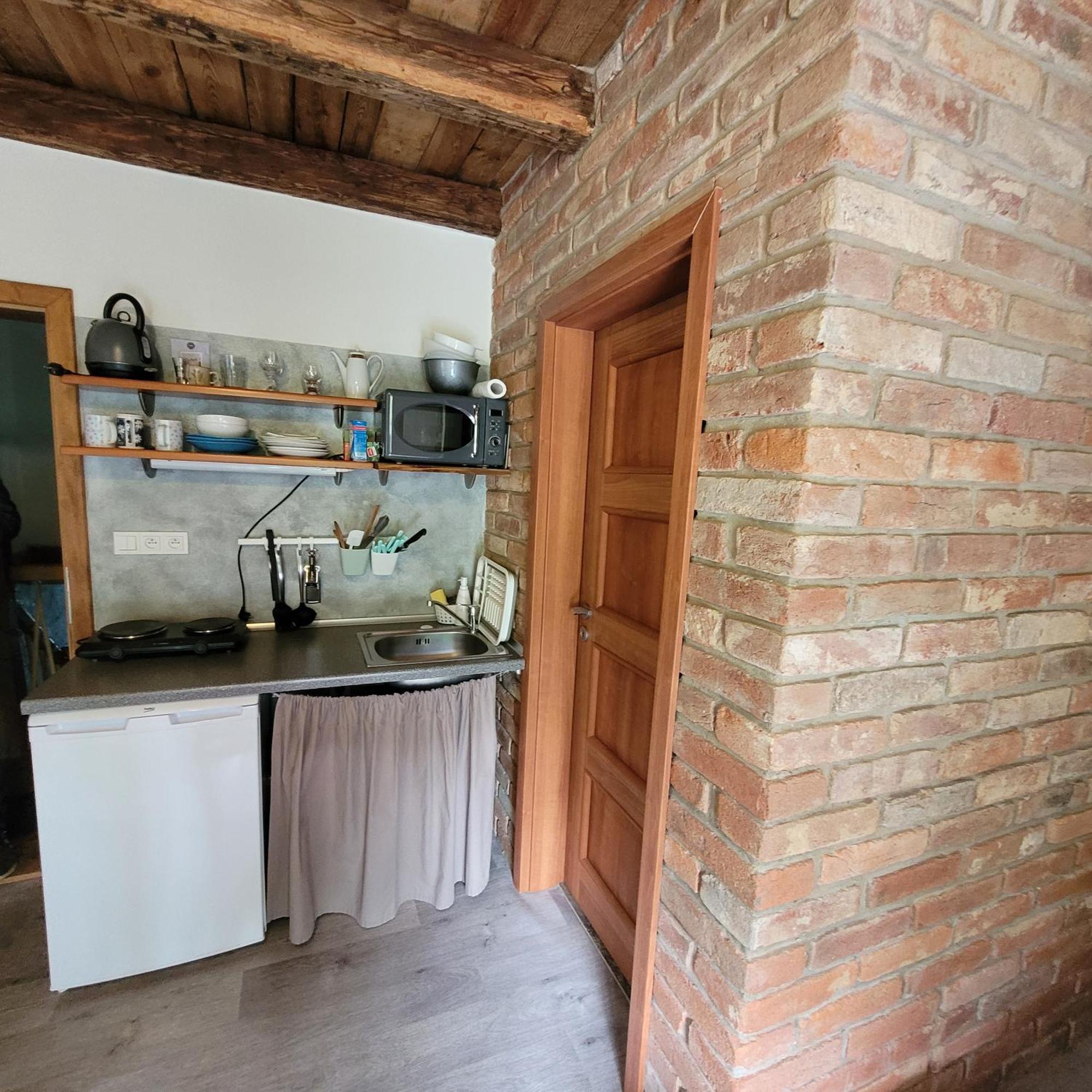 Chloumek Apartment Bela  Екстериор снимка