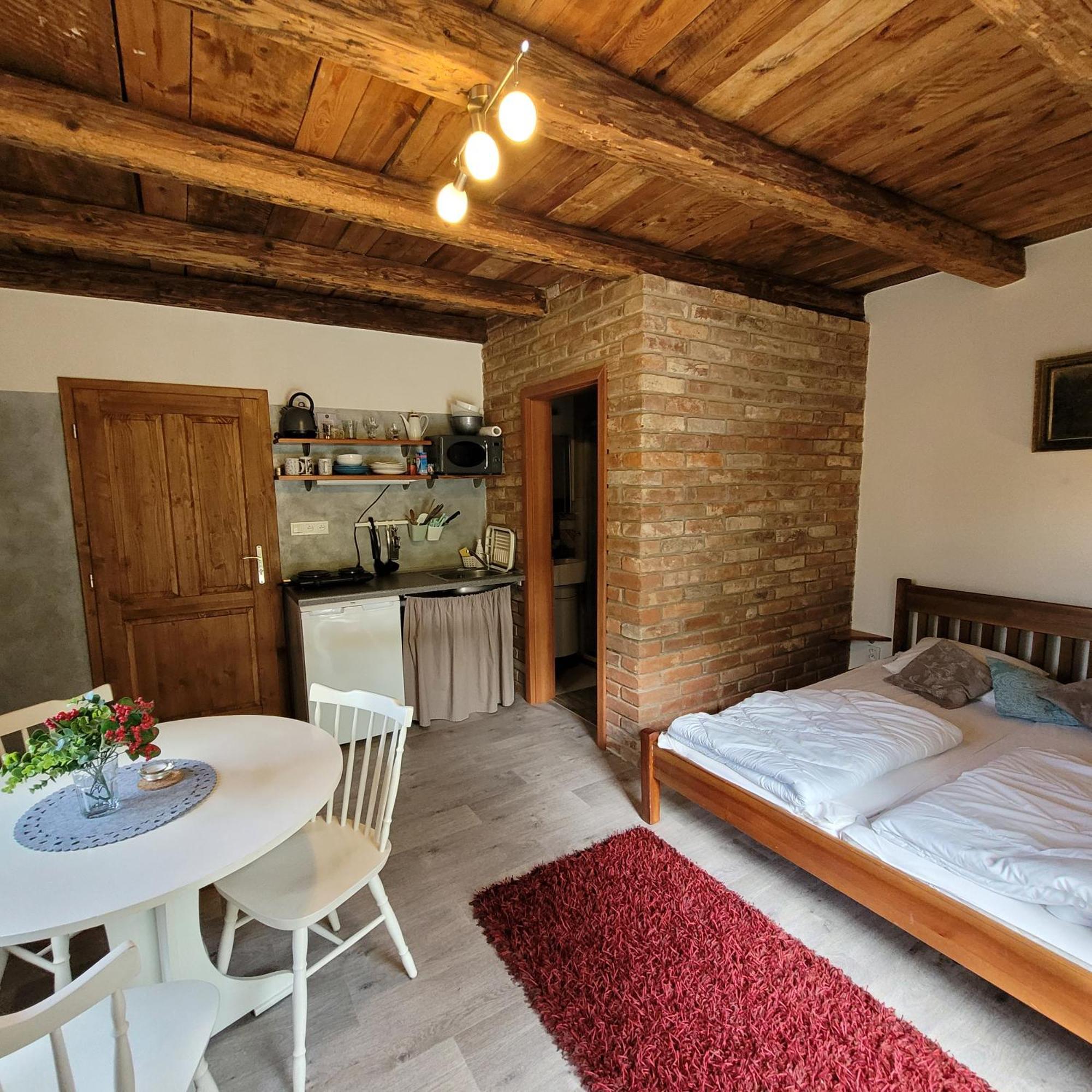 Chloumek Apartment Bela  Екстериор снимка